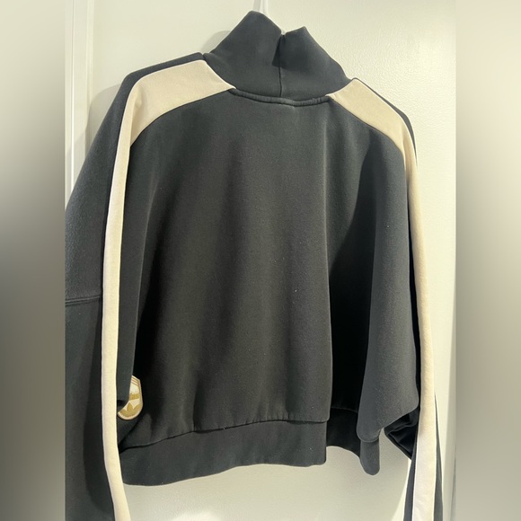 Adidas Black Ribbed Jacket - Picture 4 of 8